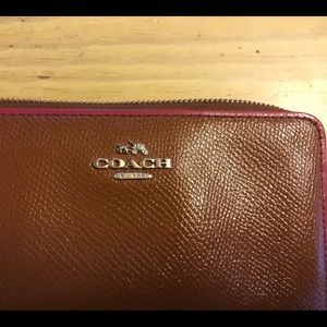 Coach Leather Double Zip Wristlet